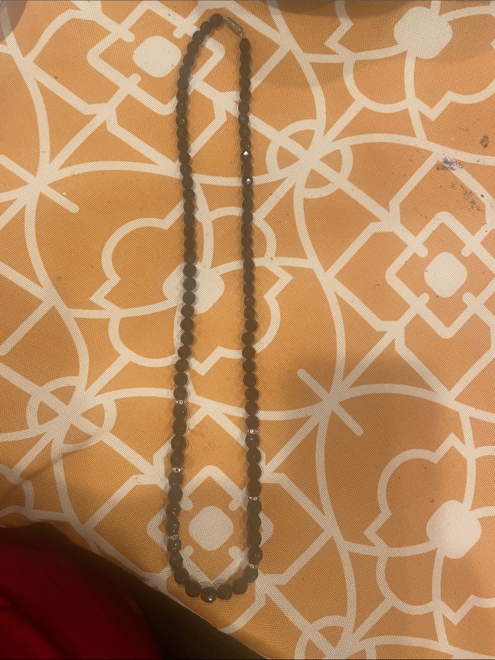 Elegant Faceted Bead Necklace in Brown